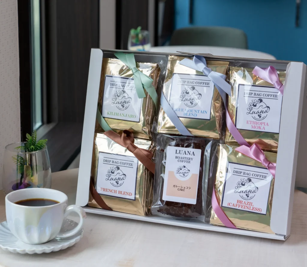 自家焙煎ドリップ珈琲 ＆季節のケーキセット