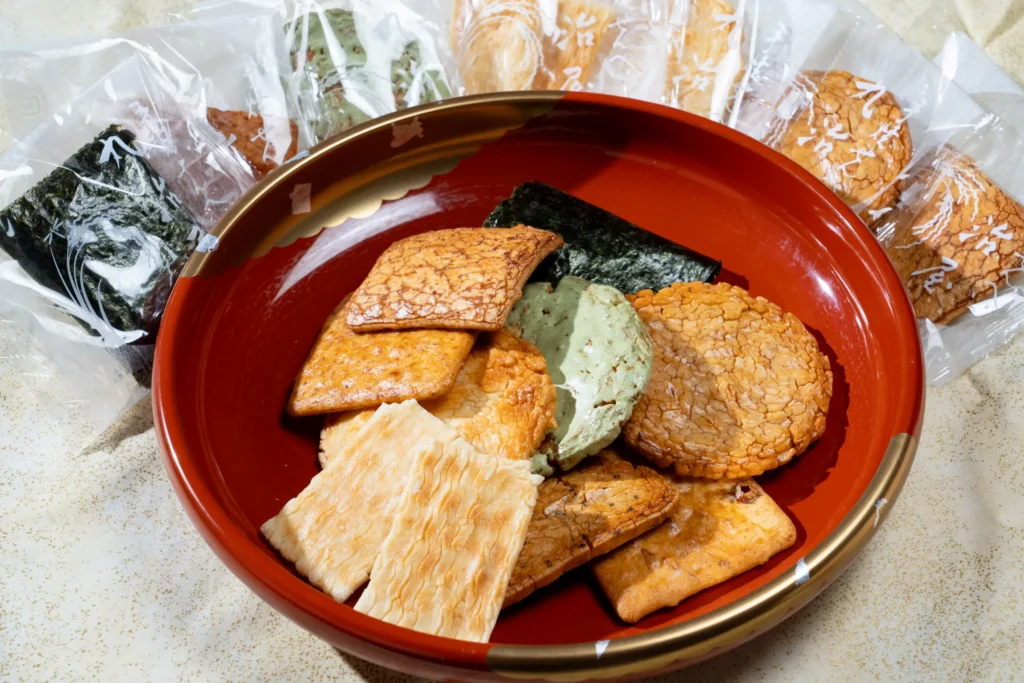 手焼きせんべいと満月おかき詰め合わせ